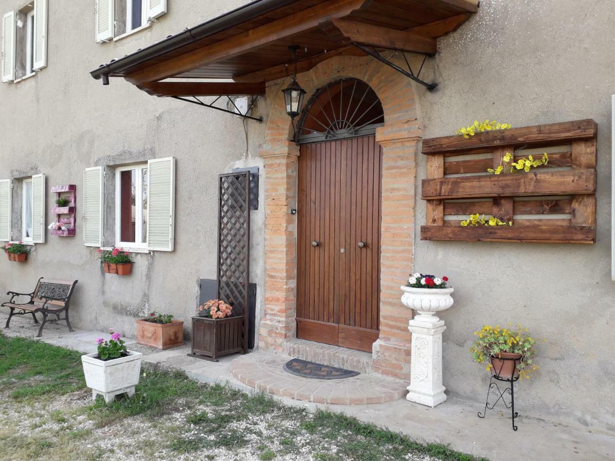 Alle Preci Country house Santa Restituta Esterno foto