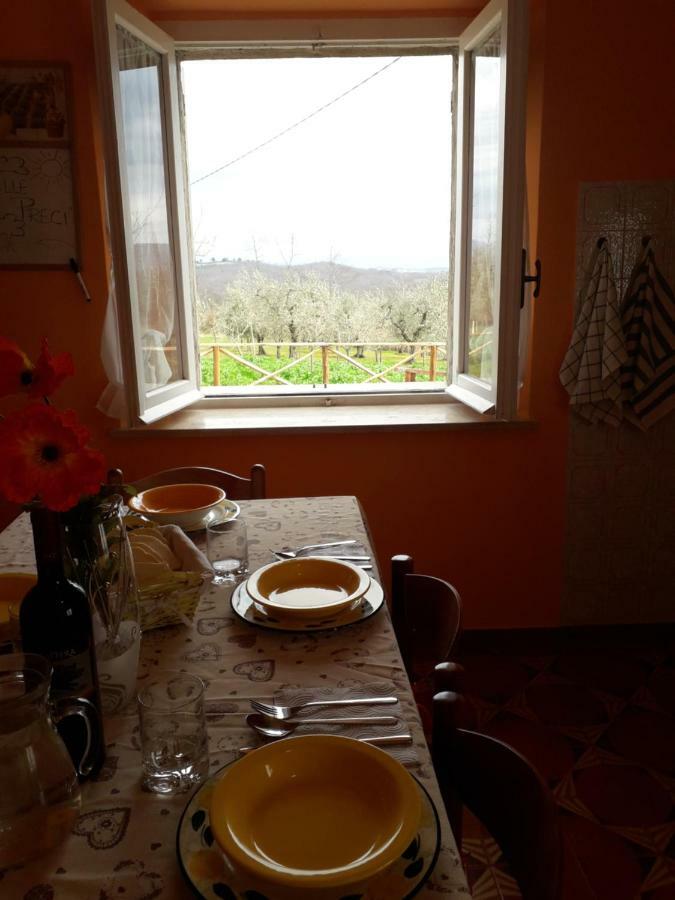 Alle Preci Country house Santa Restituta Esterno foto
