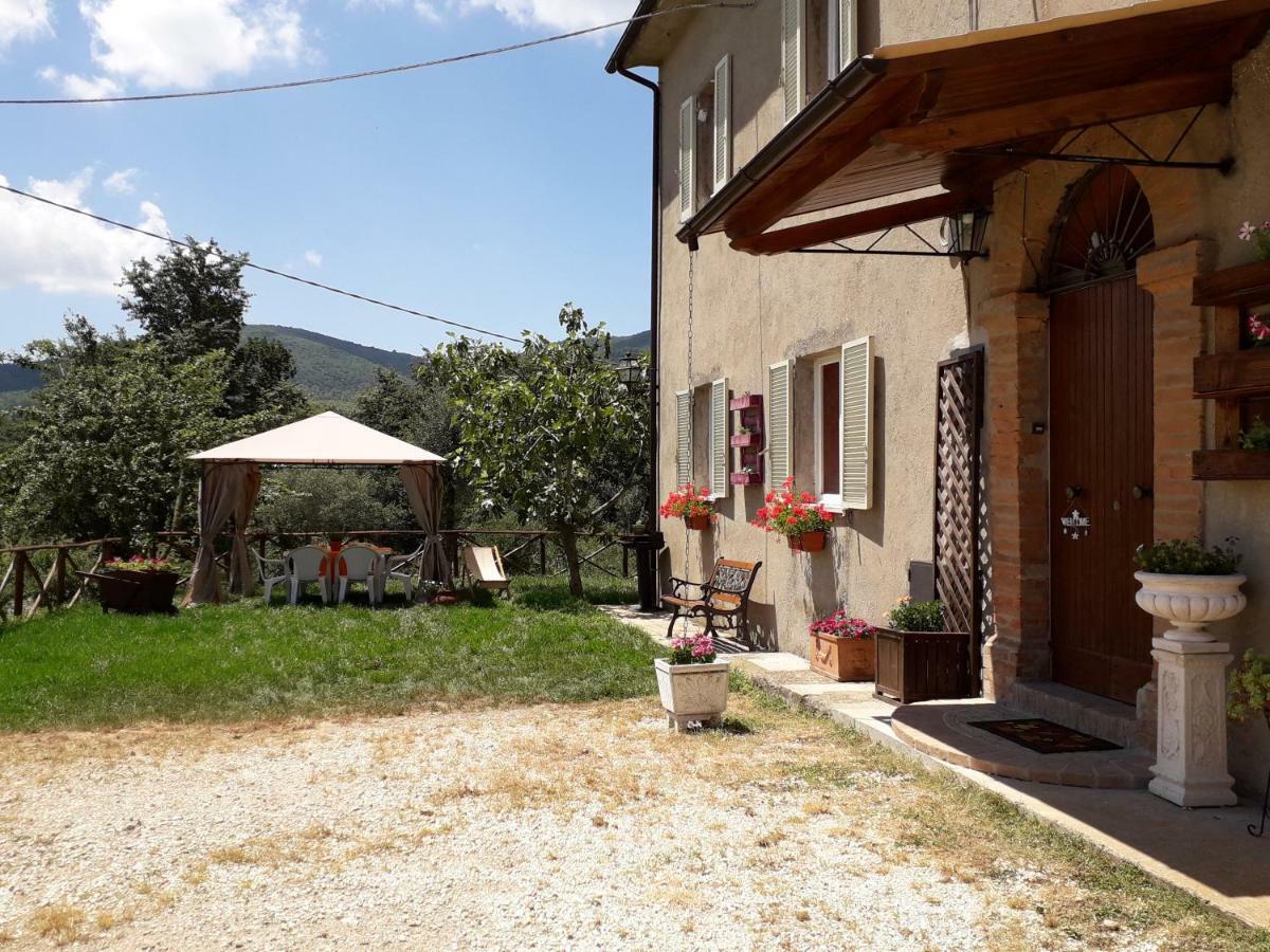 Alle Preci Country house Santa Restituta Esterno foto