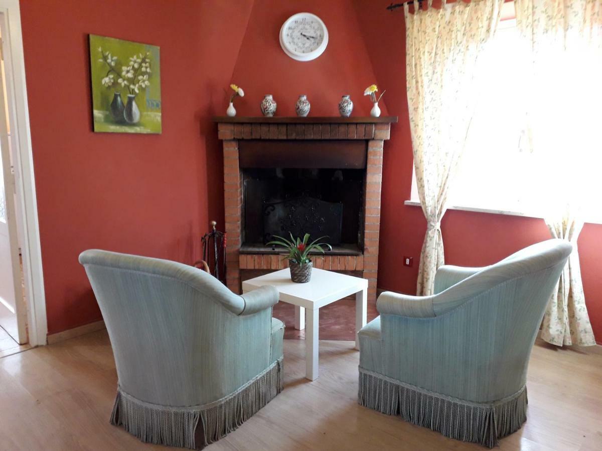 Alle Preci Country house Santa Restituta Esterno foto