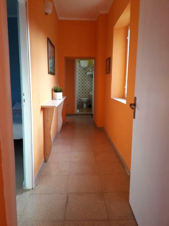 Alle Preci Country house Santa Restituta Esterno foto