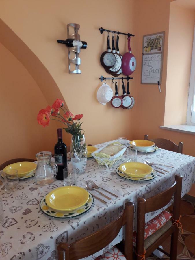 Alle Preci Country house Santa Restituta Esterno foto